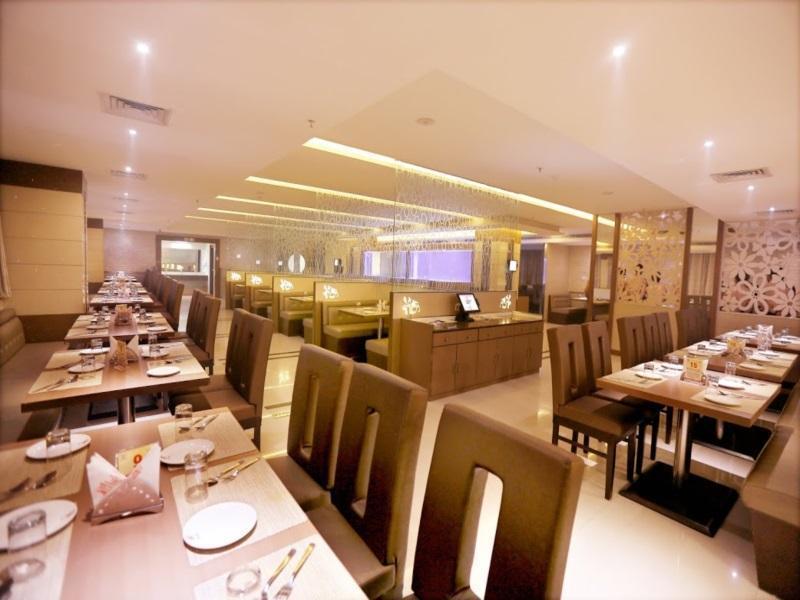 Hotel Sitara Grand Miyapur Haydarabad Dış mekan fotoğraf